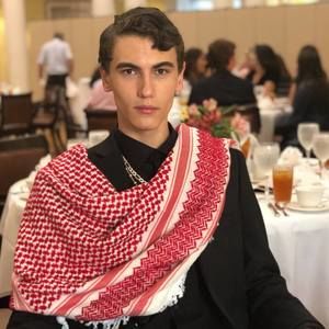 Meet your Posher, Harry